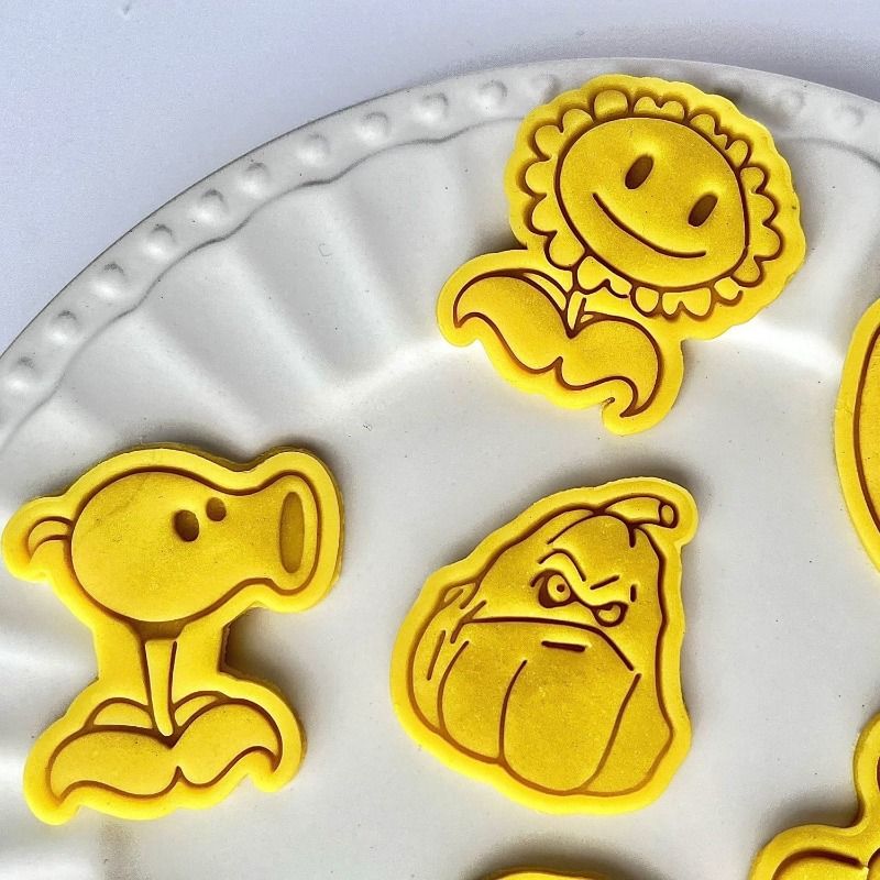 قالب بسكويت كرتوني جديد ورائج  - مراجعة Kitchen Baking Area وسعره